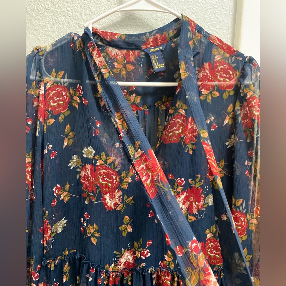 Forever 21 Floral Tiered Dress Women’s Small - Picture 4 of 10